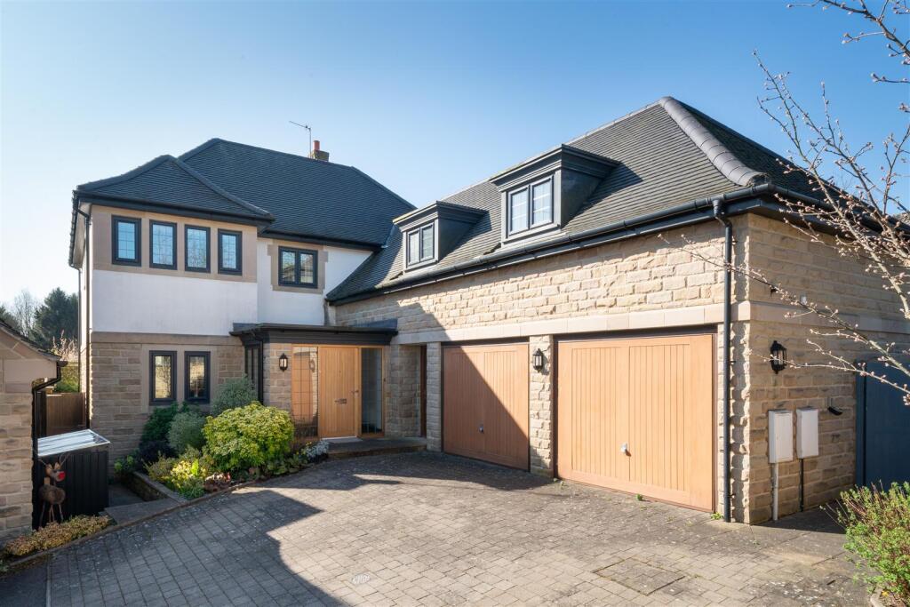 Main image of property: Lutyens Court, Brookside, Chesterfield, S40 3BF