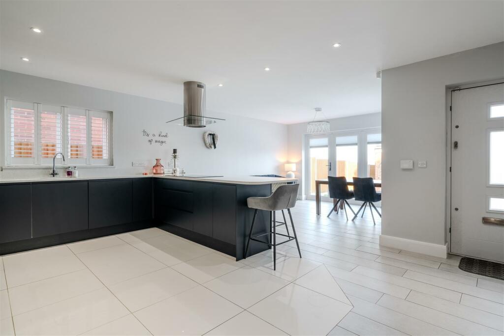 Additional property image - Top Farm, Main Road, Stretton, Alfreton, DE55 6EW