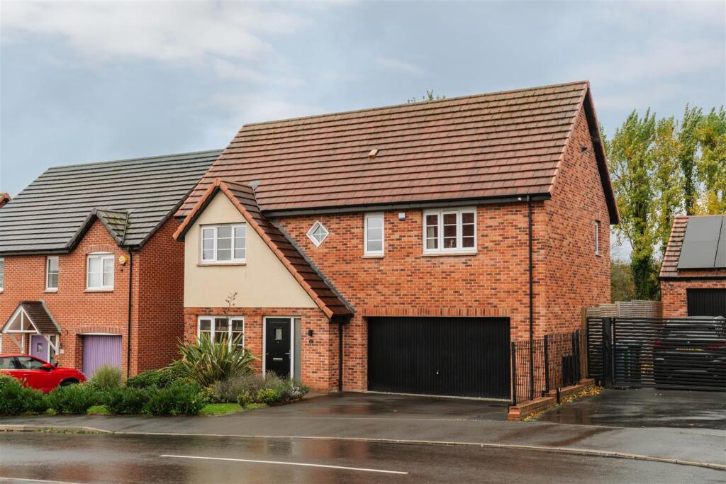 Main image of property: Pomegranate Road, Newbold, Chesterfield, S41 7BL