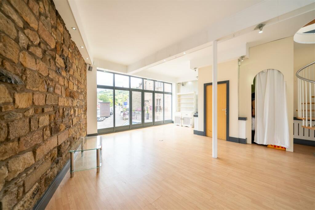 Additional property image - Matlock Green, Matlock