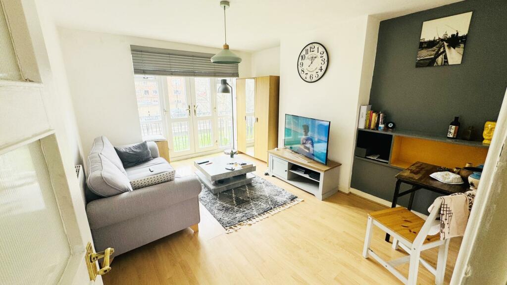 1 bedroom flat for rent in Chindit House, Burma Road, Newington Green, N16