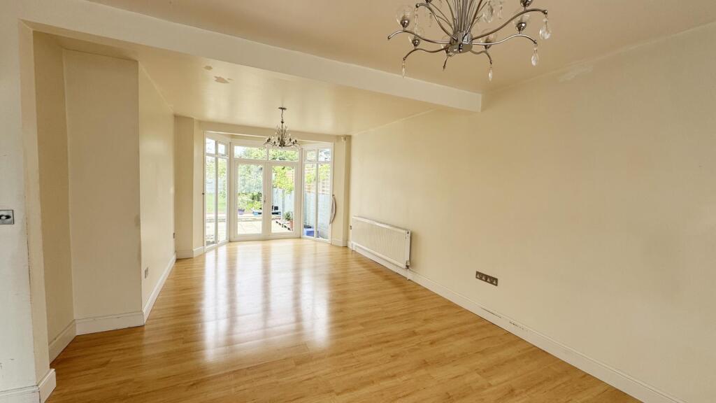 Main image of property: Belgrave Gardens, Oakwood, N14