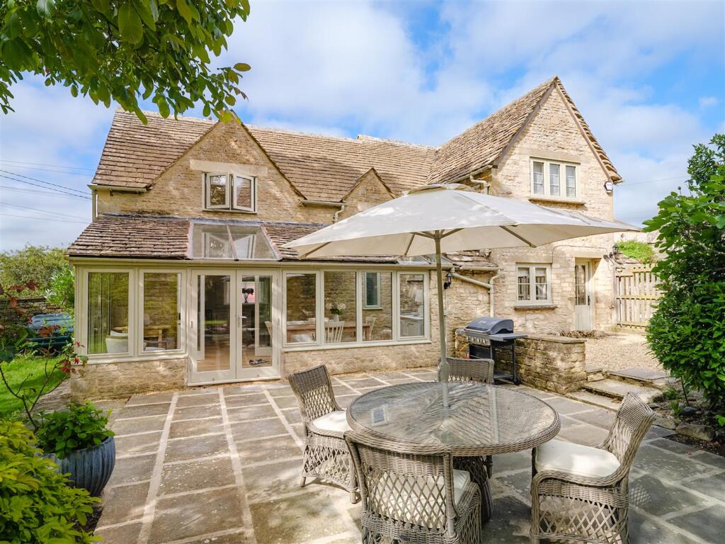 Main image of property: Arlington Green, Bibury