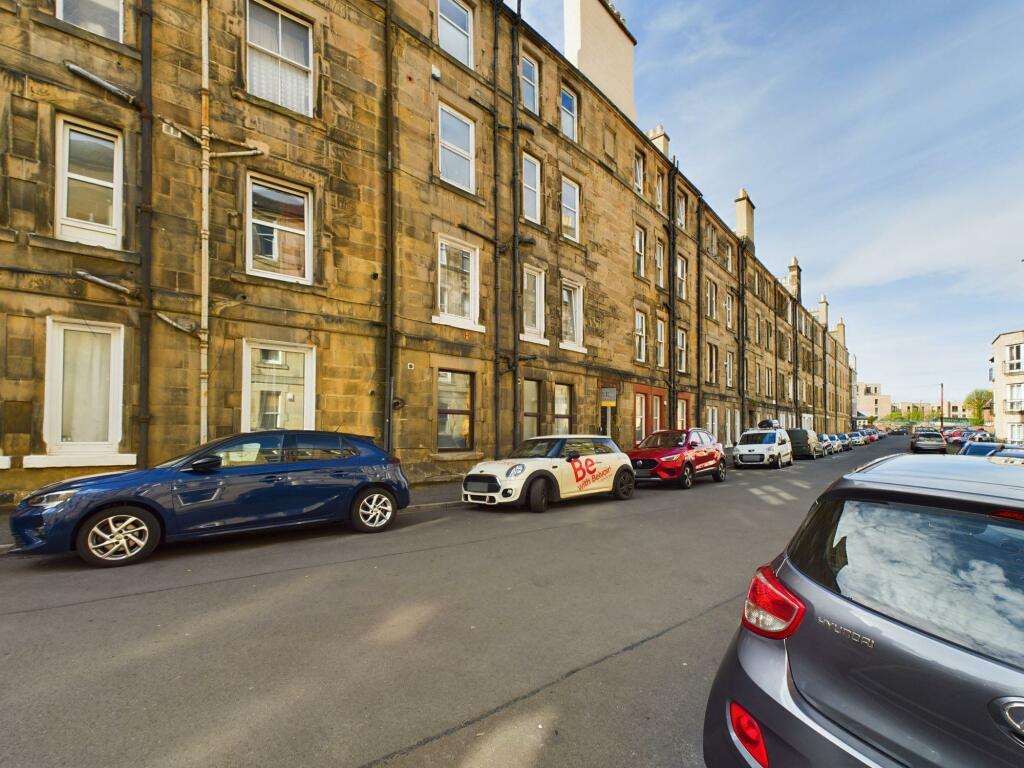 Main image of property: Waverley Park, Abbeyhill, Edinburgh, EH8