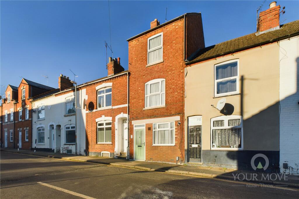 4 bedroom terraced house for sale in Junction Road, Poets Corner, Northampton, NN2