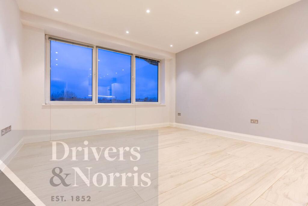 Main image of property: Holloway Road, Islington, London, N7