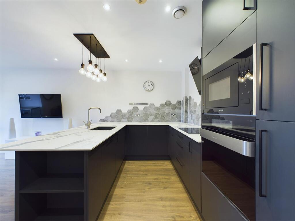 Additional property image - St. Pauls Place, 40 St Paul's Square