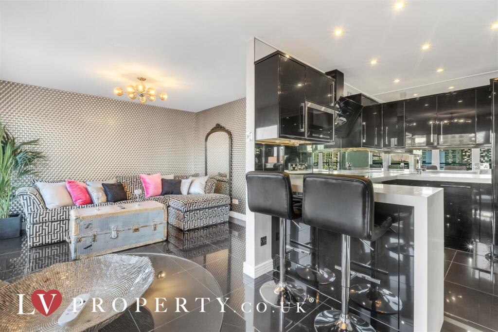 Additional property image - Royal Arch Apartments, The Mailbox