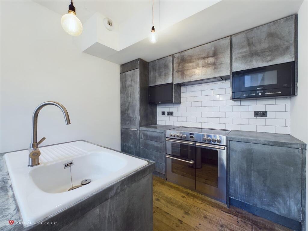 Additional property image - Viceroy House, Birmingham