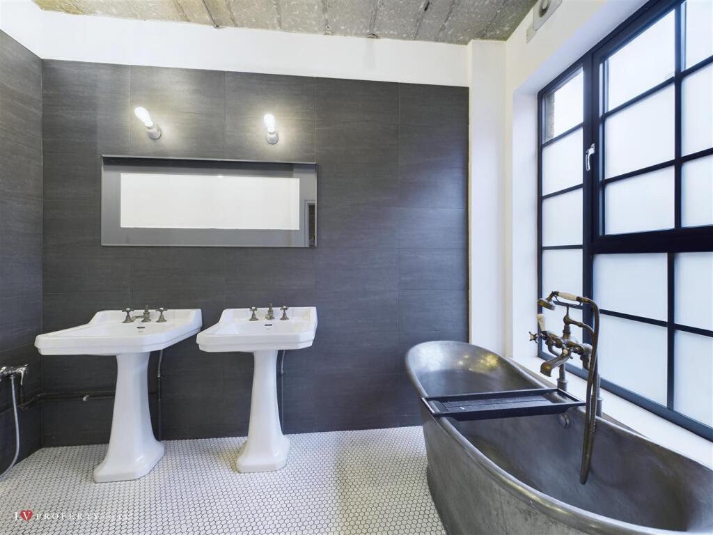 Additional property image - Viceroy House, Birmingham