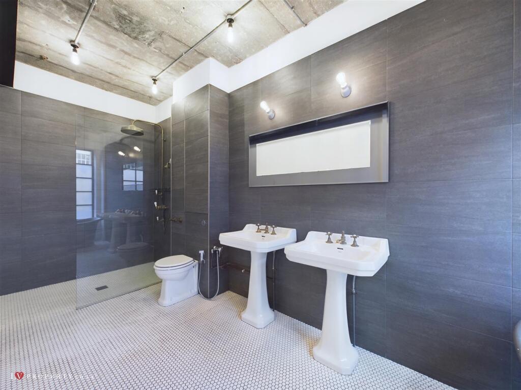 Additional property image - Viceroy House, Birmingham