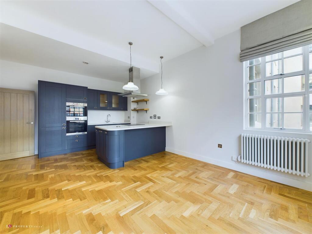 Main image of property: Great Charles Street Queensway, Birmingham, West Midlands, B3