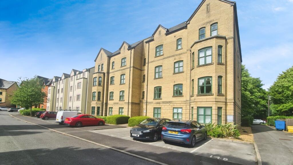 Main image of property: Hadfield Close, Manchester, Greater Manchester, M14