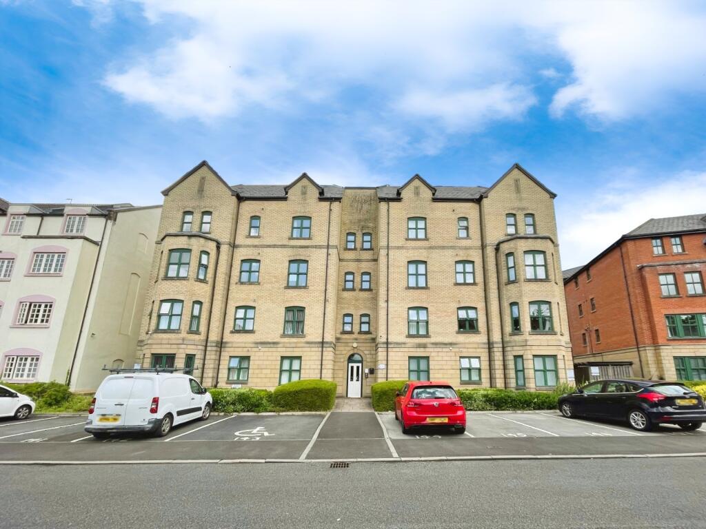 Main image of property: Hadfield Close, Manchester, Greater Manchester, M14