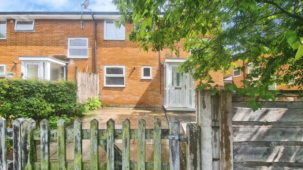 Main image of property: Redmere Grove, Manchester, Greater Manchester, M14