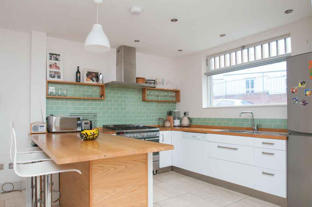 Main image of property: Sydenham Lane, Cotham, Bristol