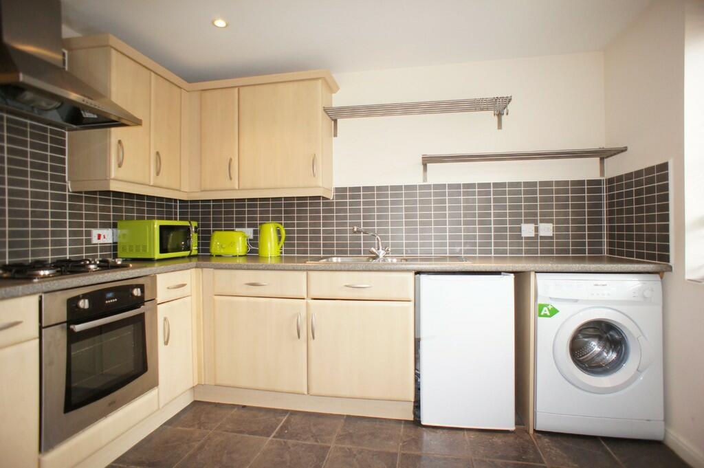 Additional property image - Potterswood, Kingswood, Bristol