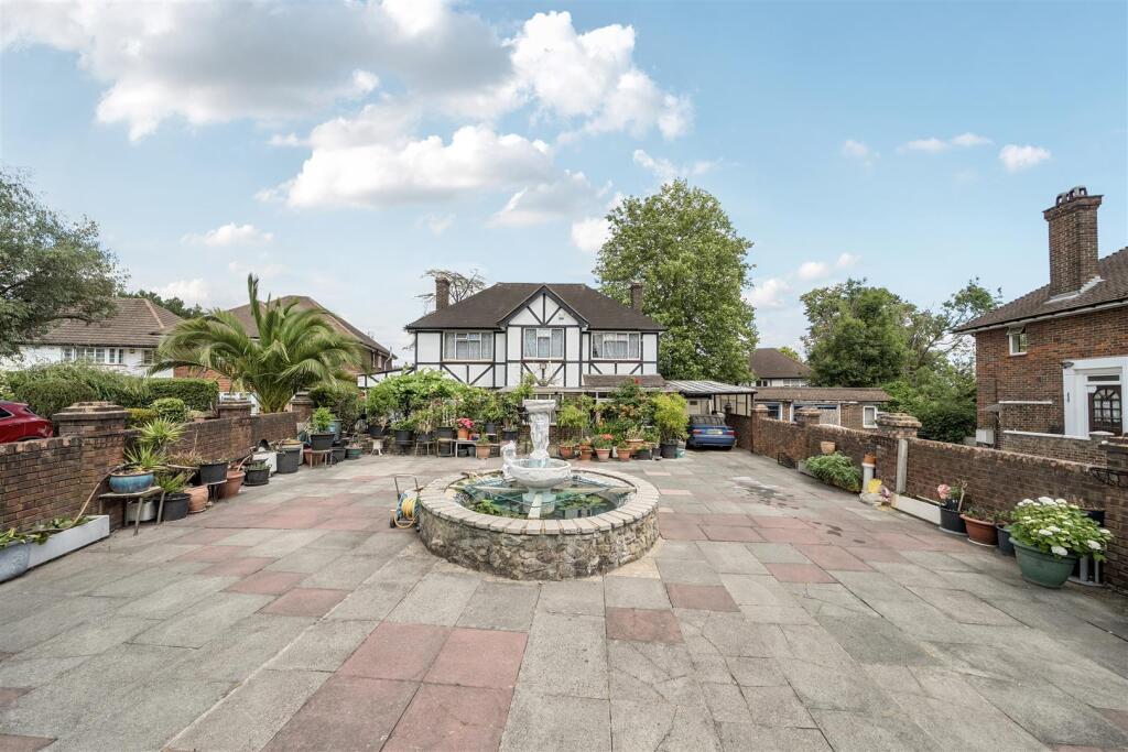 Main image of property: Lancaster Road, London