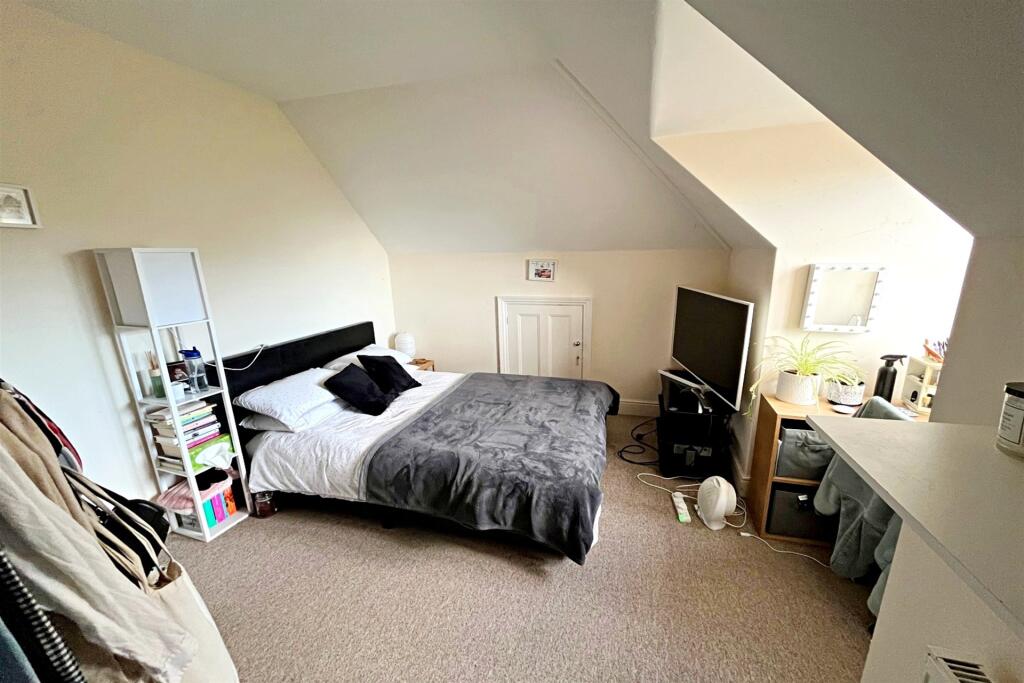 Additional property image - East Cliff