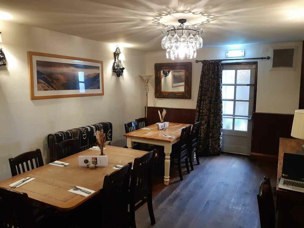 Additional property image - NW-323746 - Ye Old Sparrowhawk, 152 Wheatley Lane Road, Burnley BB12 9QG