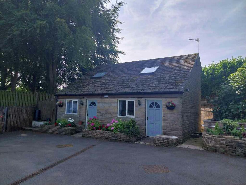 Additional property image - NW-323444 - Pendle Inn, Main Street, Burnley BB12 9JX