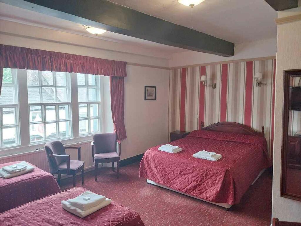 Additional property image - NW-424301 - Swan & Royal, Castle Street, Clitheroe BB7 2BX