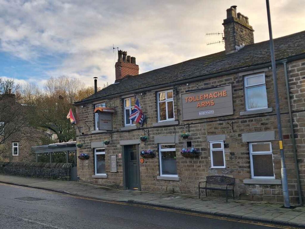 Main image of property: NW-525073 - Tollemache Arms, 415 Manchester Road, Ashton-Under-Lyne OL5 9BG
