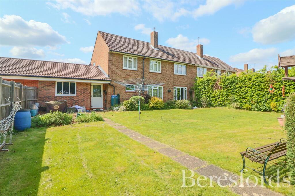4 bedroom semidetached house for sale in Homefield Road, Colchester, CO2