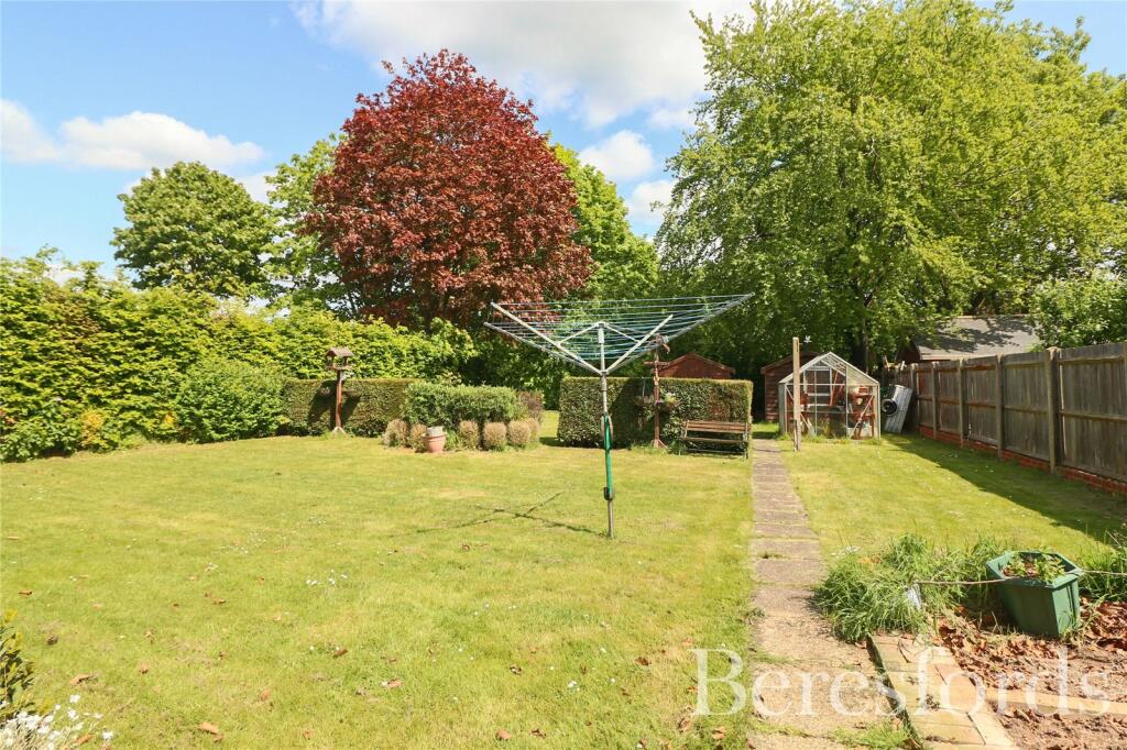 4 bedroom semidetached house for sale in Homefield Road, Colchester, CO2