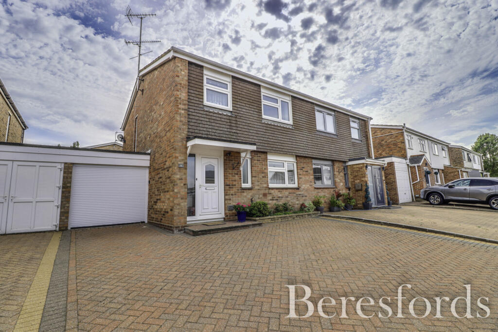 Main image of property: Worcester Road, Colchester, CO1