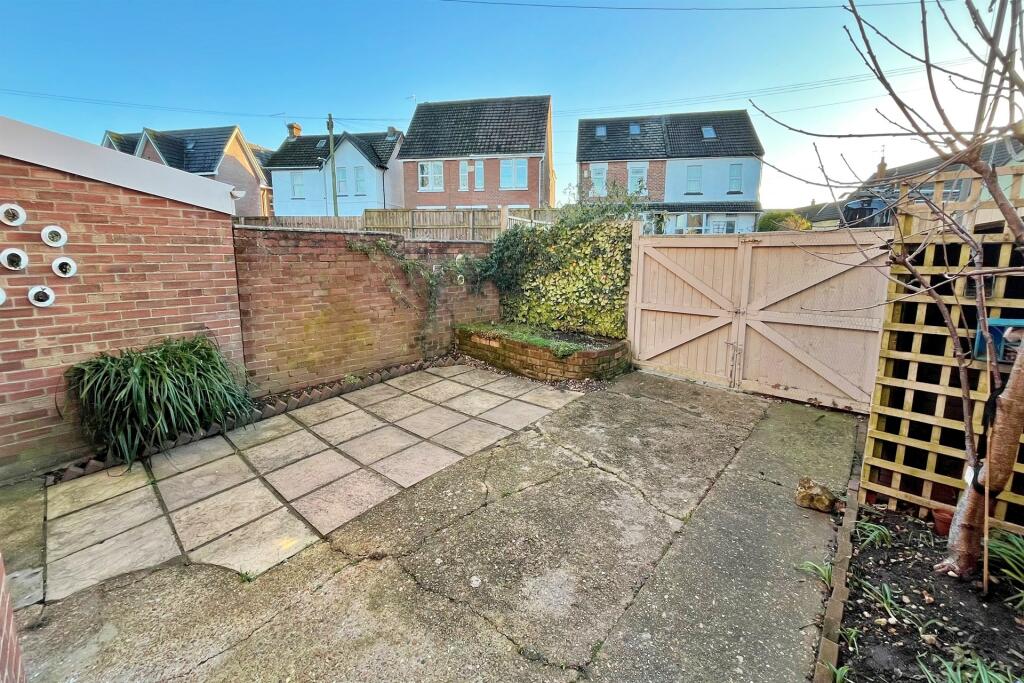 Additional property image - Hamworthy