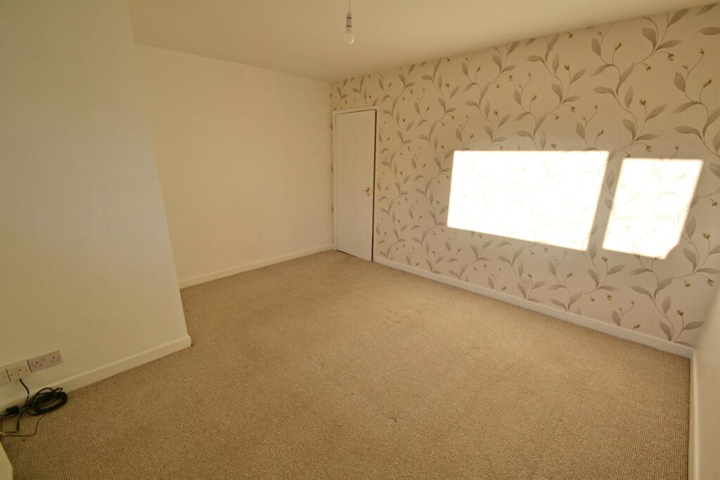 Additional property image - Hamworthy