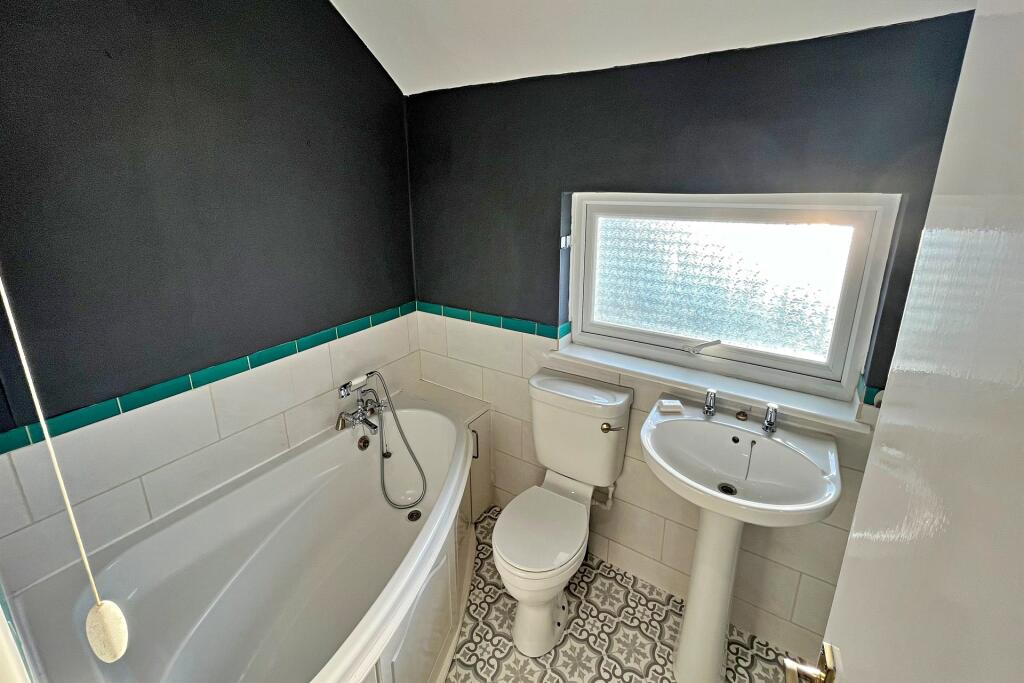 Additional property image - Hamworthy