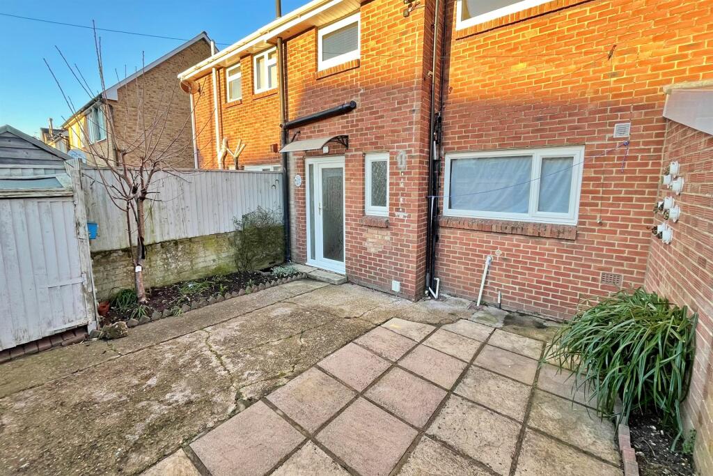 Additional property image - Hamworthy