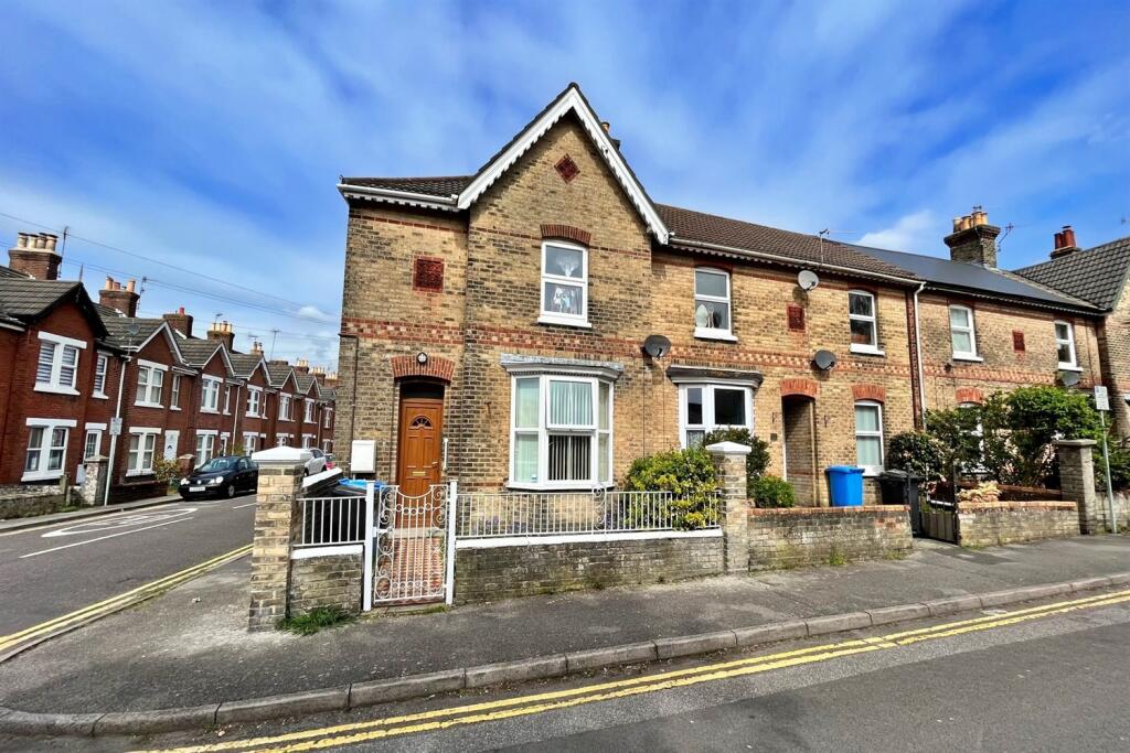 Main image of property: Heckford Park
