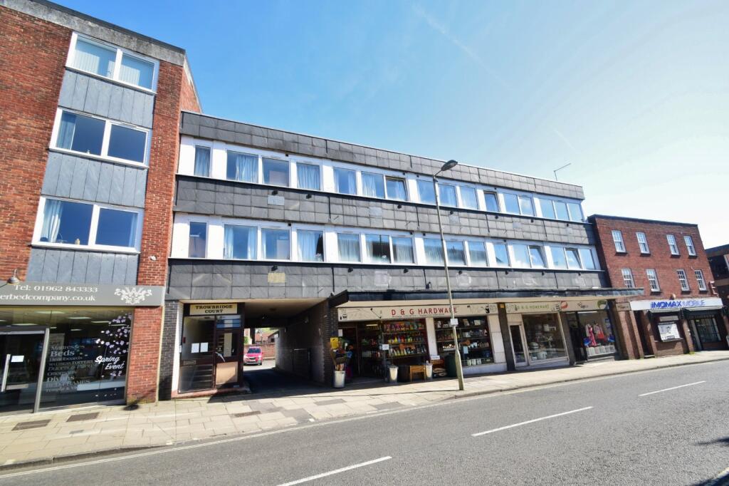 1 bedroom flat for rent in Winchester City Centre, SO23