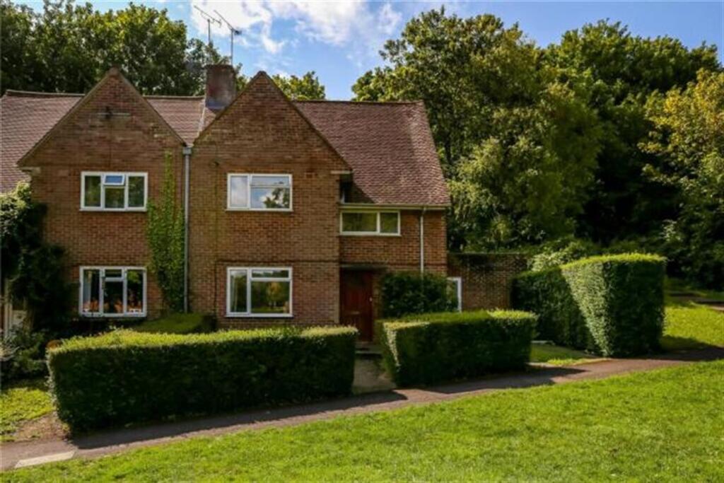 Main image of property: Stanmore