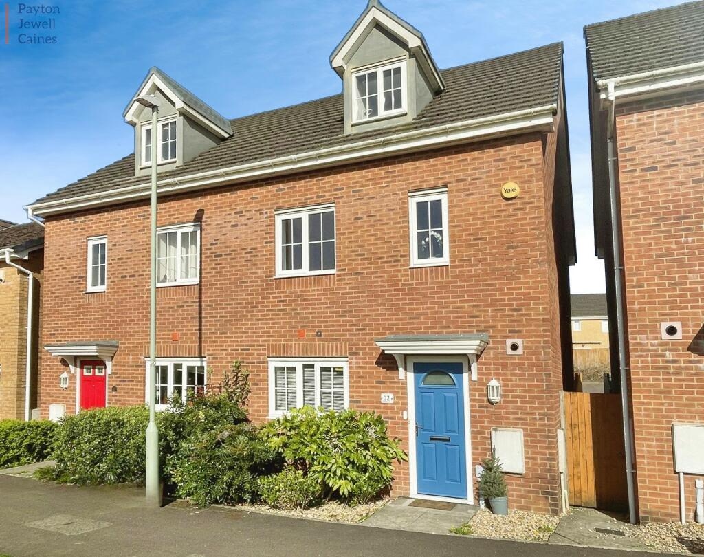 4 bedroom semidetached house for sale in Heol Bryncethin, Sarn