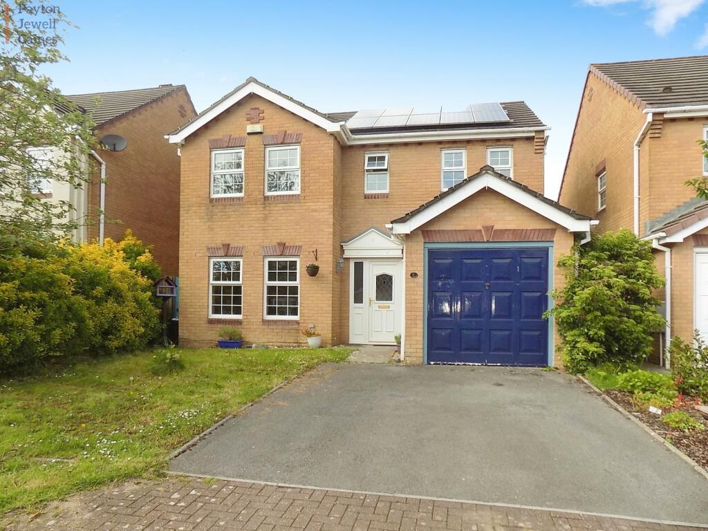 4 bedroom detached house for sale in Pant Mawr, Broadlands, Bridgend