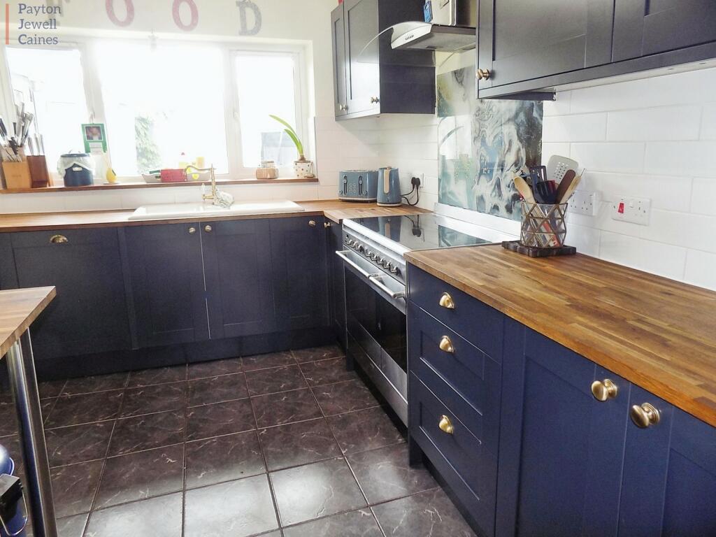 Additional property image - Manor Park, Brynna, Bridgend County. CF35 6PE