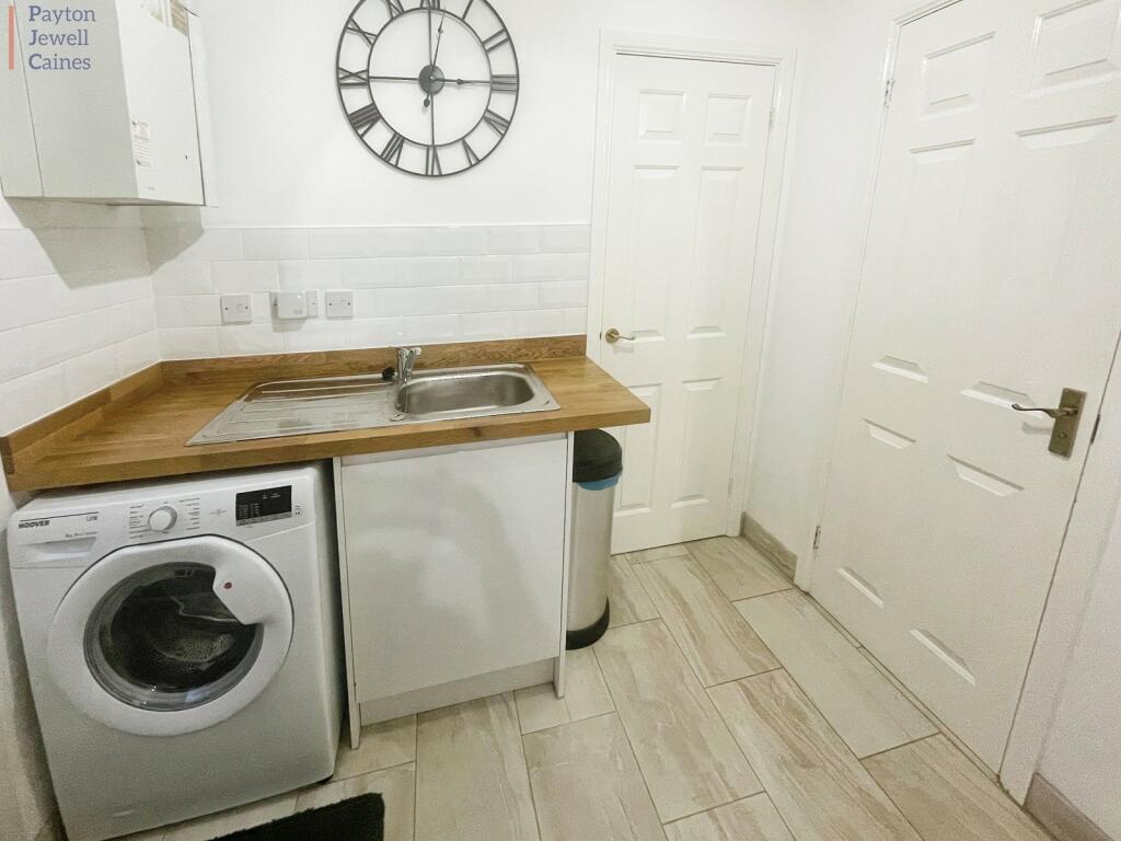 Additional property image - Clos Castell Newydd, Broadlands, Bridgend . CF31 5DR
