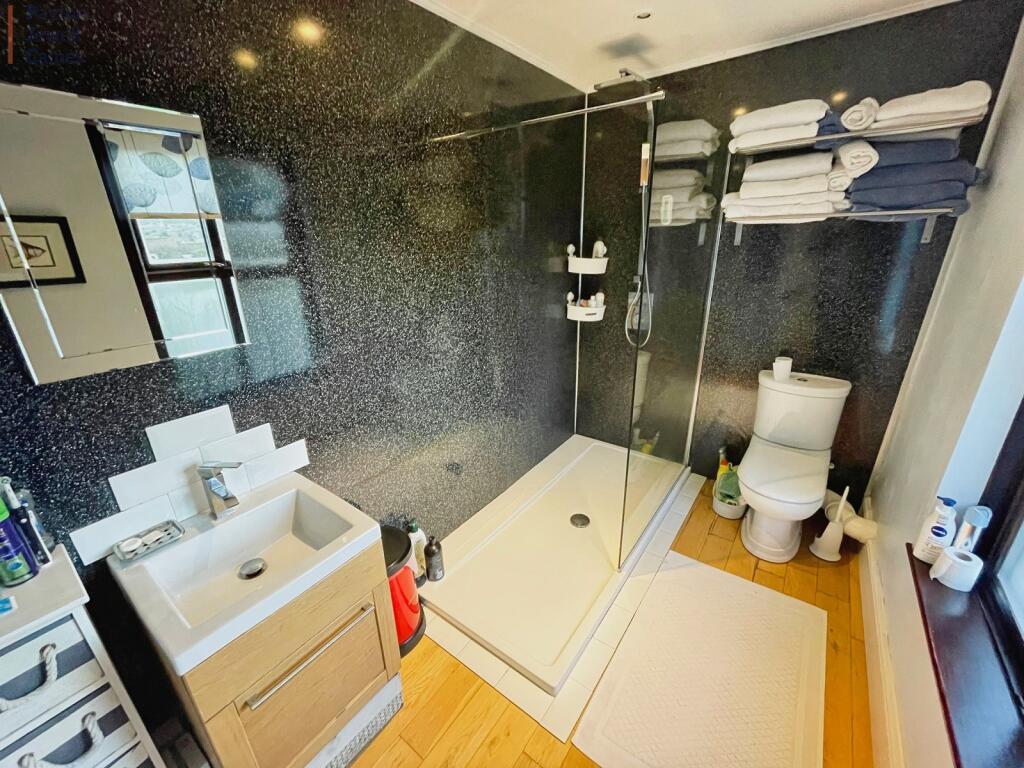 Additional property image - Pen-yr-heol, Pen-y-fai, Bridgend County. CF31 4ND