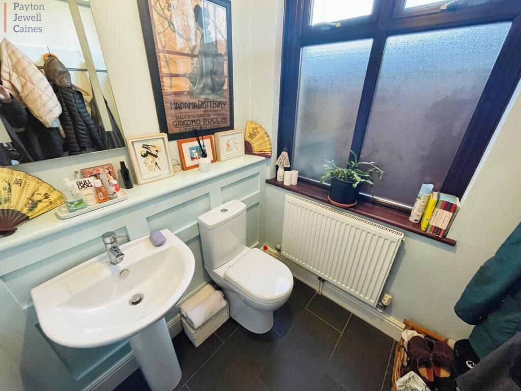 Additional property image - Pen-yr-heol, Pen-y-fai, Bridgend County. CF31 4ND
