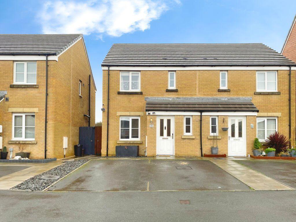 Main image of property: Ffordd Cadfan, Bridgend, CF31 2DP