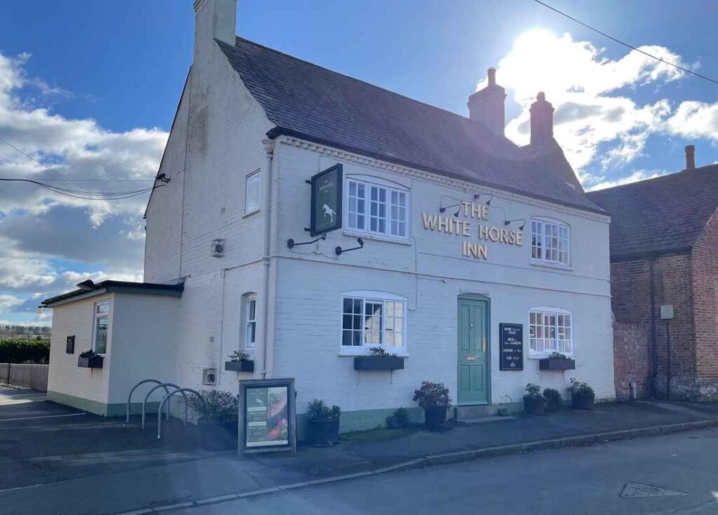 Main image of property: M-528796 - White Horse Inn, 6 Church Street, Loughborough LE12 7LT