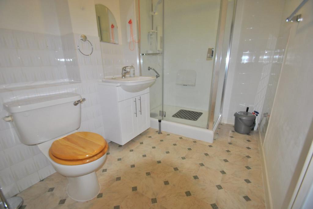 2 bedroom retirement property for sale in Cleeve, Cheltenham, GL52