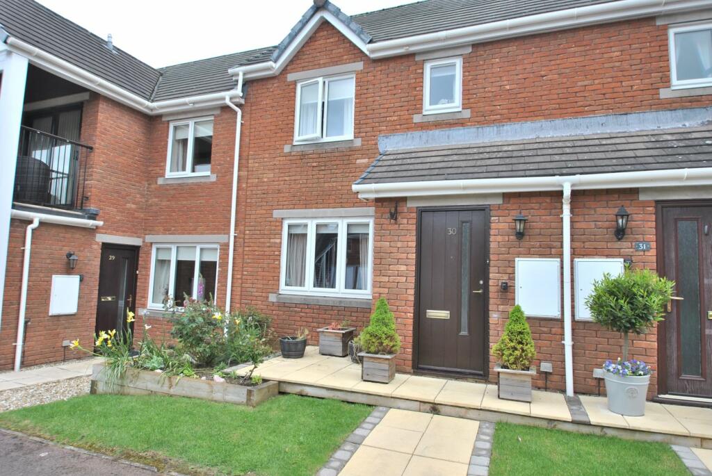 2 bedroom retirement property for sale in Cleeve Lake Court,