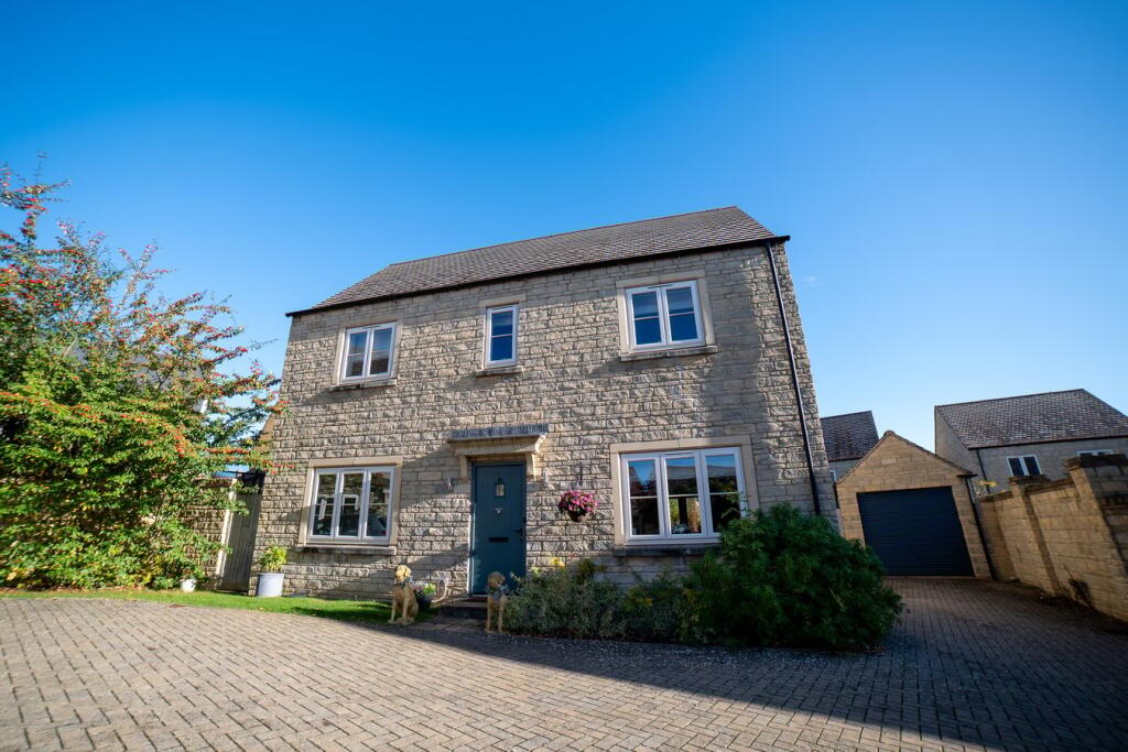 Main image of property: Brydges Close, Winchcombe, Cheltenham, GL54