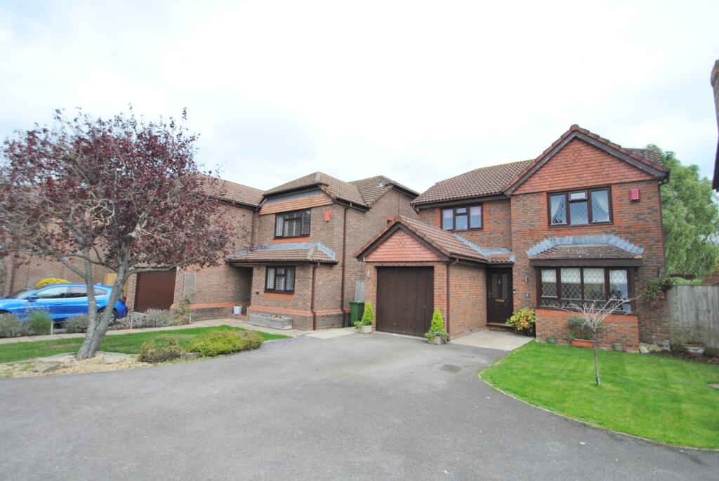 Main image of property: Yarlington Close, Bishops Cleeve, Cheltenham, GL52
