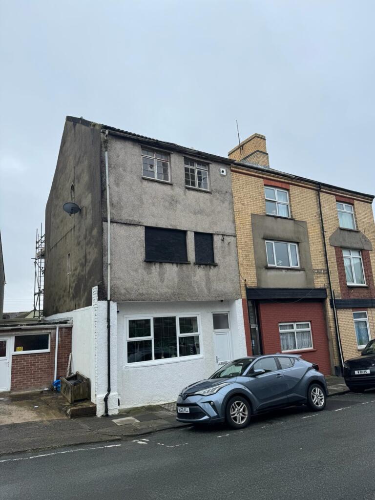 1 bedroom flat for sale in St Pauls Avenue, Barry, CF62